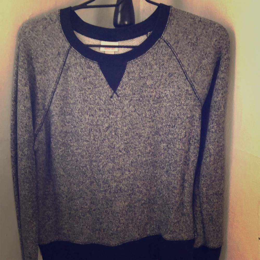 Cropped Pullover Sweater